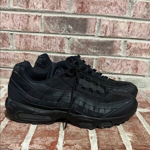 Mens Nike Air Max 95 black big Bubble size 14